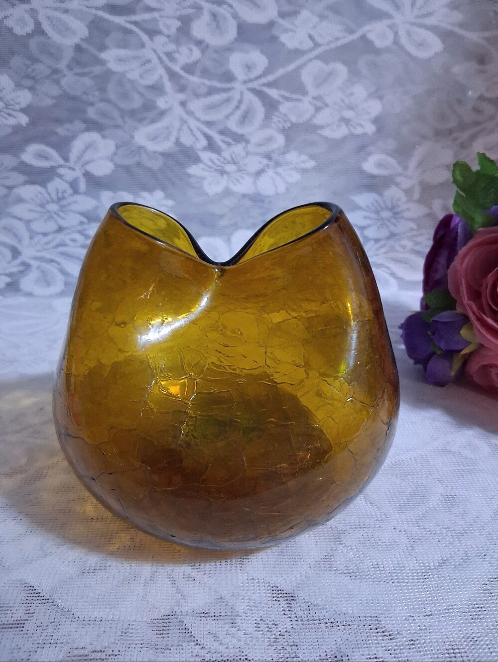 Vintage Blenko Amber Crackle Glass Ivy Pinch Vase 4.75"